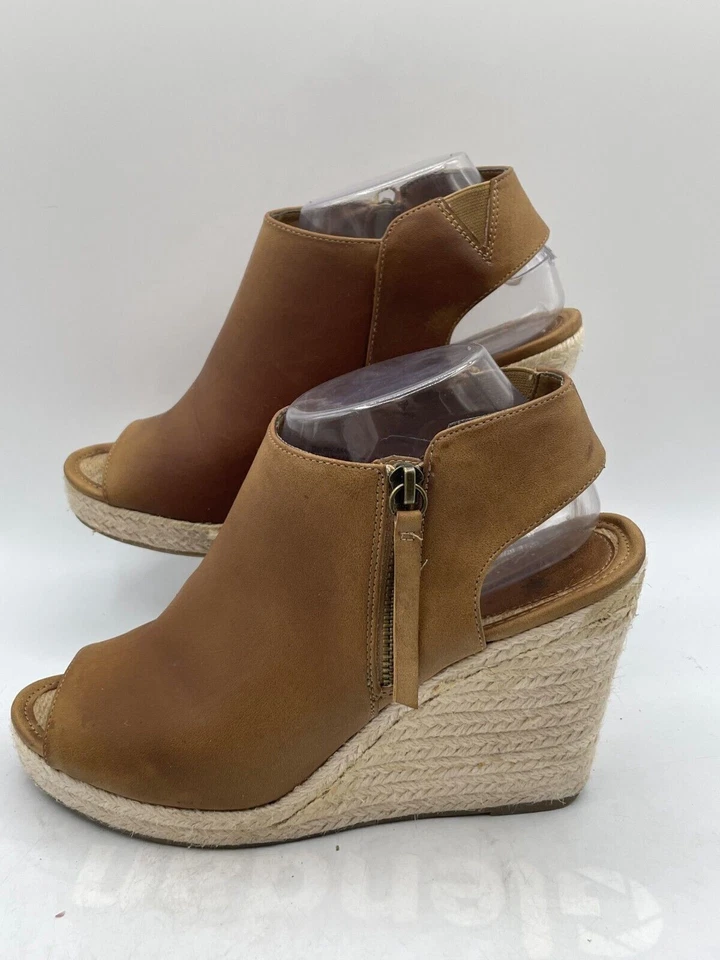 Ruff Hewn Wedge Heel Sandal Women's Sz 9 Brown Leather Side Zip Peep Toe - Image 1 of 4