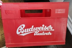 Caja de cerveza americana Budweiser Budvar de colección cerveza casera de plástico 20 botellas de 0,5 L - Imagen 1 de 5
