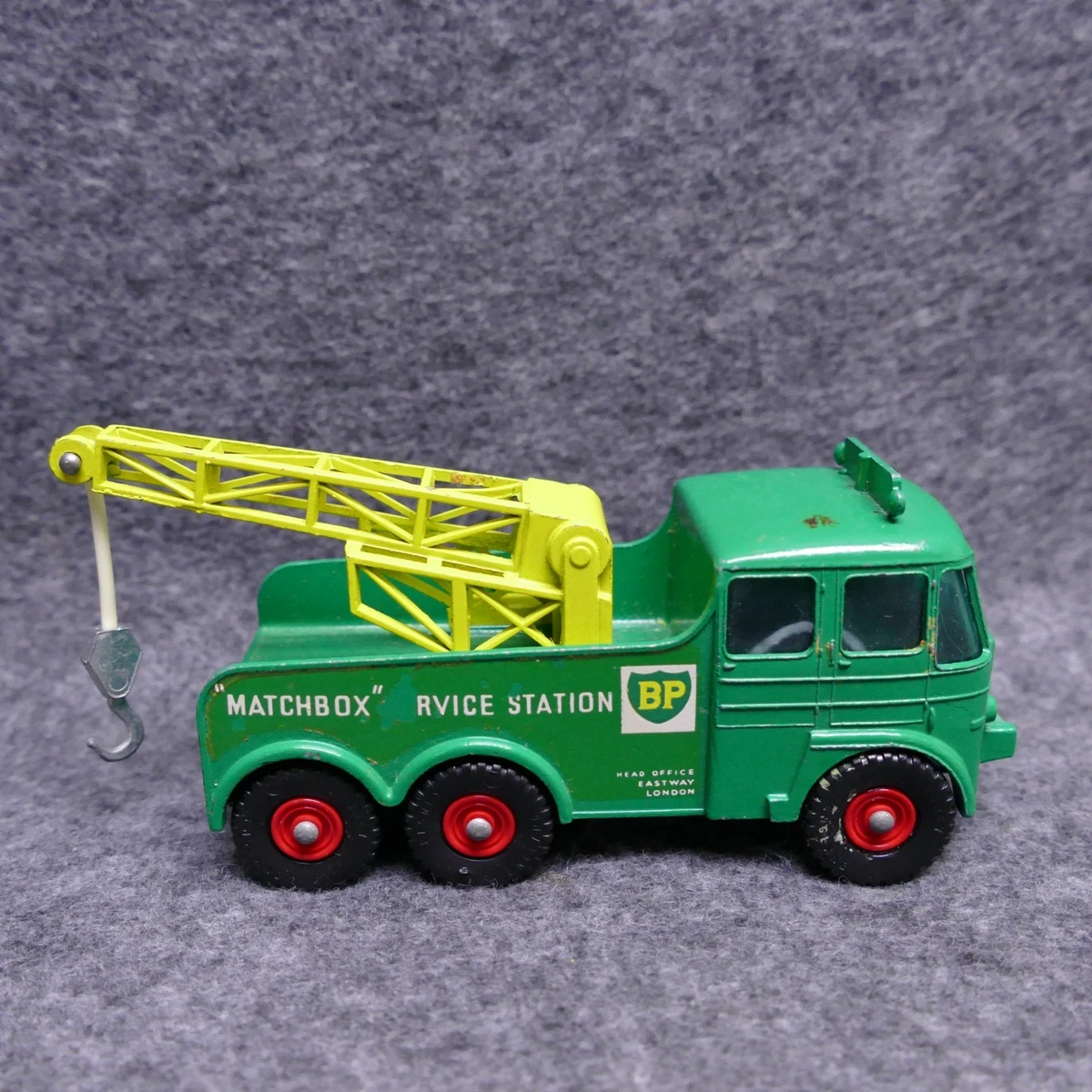 マッチボック　レズニーBPサービスステーション ビンテージ s-l1200.jpg