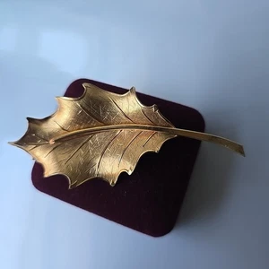 Broche prendedor vintage firmado GREEL 12K hoja llena de oro - Imagen 1 de 5