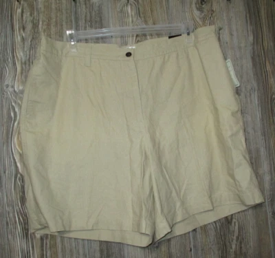 Women's Fashion Bug Khaki Shorts Sz 20w NWT Msre 38.5x7 Classic Lagen Minimalist - Image 1 of 4