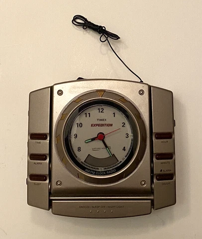 Timex Expedition AM/FM Alarm Clock Radio T-326H Electric/Battery LCD Analog Cover