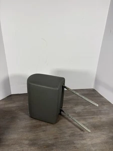 Jeep JK Wrangler Passenger Front Seat Headrest Gray 2007 2008 2009 2010 116387 - Picture 1 of 8