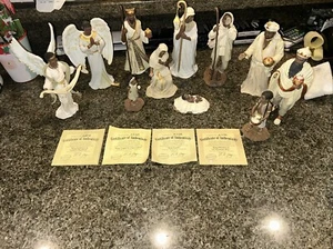 Hawthorne Village King of Peace 11 Piece Nativity Set With Baby Jesus! - Picture 1 of 24