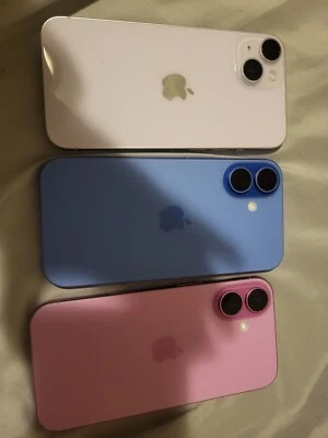 iphone 14 y un iphone 16 Foto 1 de 2