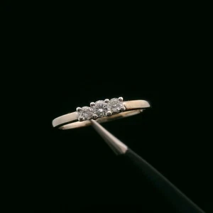 14KT Yellow Gold 0.20cttw Diamond Ring – Size 8.25 – 2.53g - Picture 1 of 9