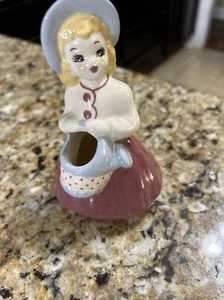 Ceramic Mistress Mary Figurine Vintage Vase 1940 Lamar California pink blue - Picture 1 of 5