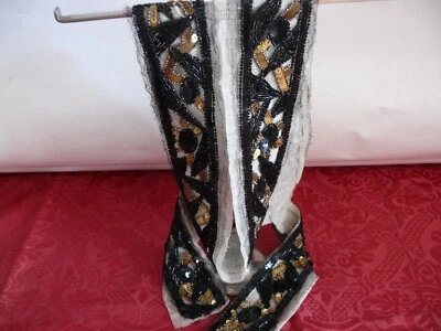 Ancien galon broderie perles de verre et sequins or et noir sur tulle embroidery - Photo 1/4