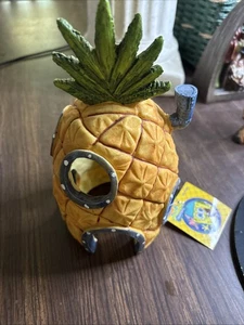SpongeBob SquarePants Pineapple Under the Sea House for a Fish Tank Aquarium - Picture 1 of 4