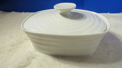 Portmeirion Sophie Conran White Covered Butter Dish | Butter Keeper NO DAMAGE - Image 1 of 4