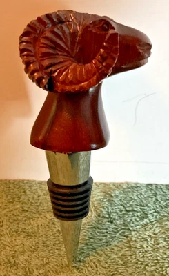 Tapón de botella de madera Ram oveja cabra Foto 1 de 4