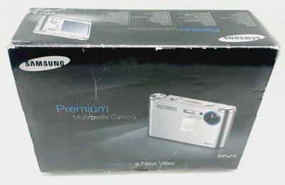 Samsung NV4 Ultracompact 8.2 MP Digital Camera Silver Tested & Works - Image 1 of 4