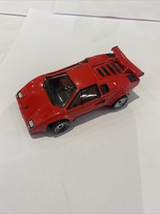 Matchbox Ultra Lamborghini Countach LP 500S In Red.Diecast Model
