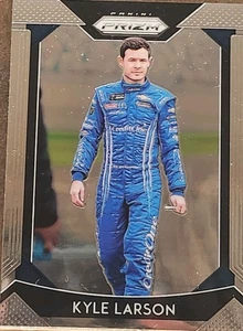 2019 Panini Prizm - Kyle Larson #27 Silver Prizm - Picture 1 of 2