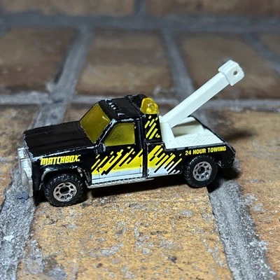 VTG ✅ Matchbox 1987 GMC Wrecker ✅ 1:72 Diecast ✅ Yellow & Black 24 Hour Towing - Image 1 of 4