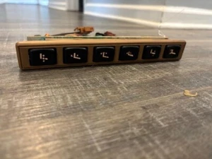 1987-1995 Cadillac Allante Power Seat Control Switch Panel LEFT Side TAN - Foto 1 di 5