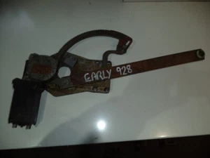 PORSCHE 928 - 928 S DRIVERS SIDE WINDOW MOTOR & MECH 928.624.014.04 MT (LUTON) - Picture 1 of 7