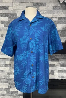 Land’s End Blue Tropical Print Button Up Shirt Sleeve Men’s Shirt Sz M - Image 1 of 4