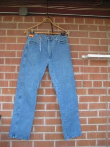 1970s - 80s Vintage WRANGLER *** Men's Faded Denim Jeans Measured 32 x 32.5 USA - Picture 1 of 7