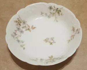 Haviland Limoges Cina motivo fiori blu - piatto frutta - 5" - bordo smerlato - Foto 1 di 4