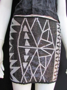 WOMEN BLACK SILVER SEQUINS SEXY PARTY FASHION MINI SKIRT ELASTIC FANCY LOOK M - Picture 1 of 12