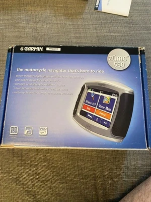 Garmin Zumo 550 GPS Motorcycle Touchscreen Bluetooth Free Shipping - Image 1 of 4