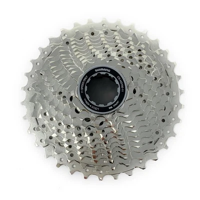 Shimano 105 R7000 CS-HG700-11 Cassette 11-34T 11 SPD Road Gravel Bike New In Box - Image 1 of 4