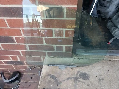 92-03 Volkswagen Eurovan T4 PASAJERO delantero lado derecho puerta vidrio fabricante de equipos originales con garantía Foto 1 de 4