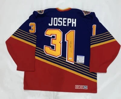 CAMISETA FIRMADA POR CURTIS JOSEPH #31 CCM ST. LOUIS BLUES PRUEBA LICENCIA CERTIFICADO DE AUTENTICIDAD PSA Foto 1 de 4