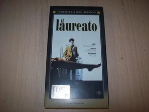 VHS FILM:IL LAUREATO-MIKE NICHOLS-con ANNE BANCROFT-MONDADORI OTTIMO!!! - Foto 1 di 1