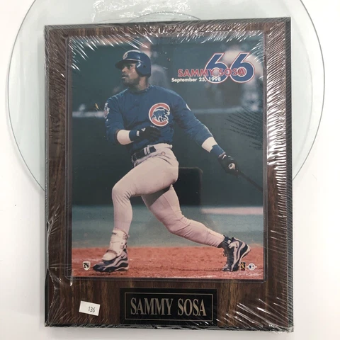 Sammy Sosa Chicago Cubs Photo Plaque MLB Wall Hanging Engraved Plate 10x13 *FLAW Cover