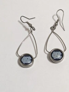 University Of North Carolina Logo Wincraft Hook Dangle Silver Tone Earrings. 2" - Picture 1 of 15