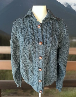 Cárdigan suéter gris para mujer LL BEAN 100 % lana tejido con cable L Irlanda Foto 1 de 4