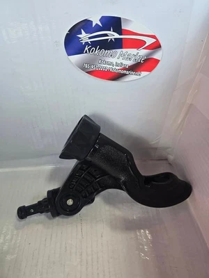 Soporte de varilla ajustable Attwood Pro Series 5010-4 usado (sin montaje) Foto 1 de 4