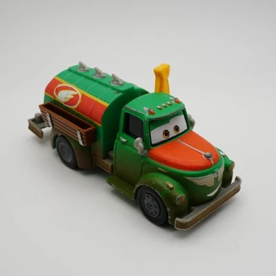 Figura de película Disney Pixar Cars Fillmore Tank Truck Deluxe Diecast Toy 6" Foto 1 de 4
