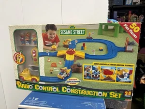 Vintage 1996 Fisher Price Sesame Street Elmo’s Radio Control Construction New - Picture 1 of 9