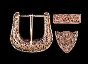 "Juego de tres piezas de hebilla de cinturón de vaquero grabado floral dorado occidental unisex de 1-1/2" - Imagen 1 de 12