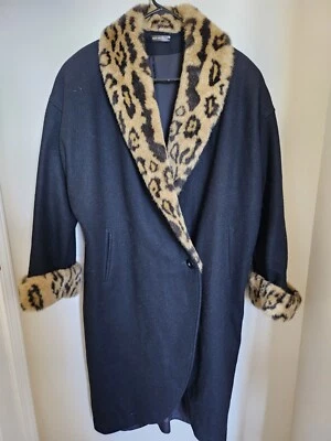BLACK WOOL COAT WITH HIGHT QUALITY FAUX-FUR SZ. S (SEE MEASUREMENTS) MADE IN USA - Image 1 of 4