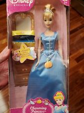Poupée Barbie B7178 princesse charmante Cendrillon avec bracelet et charmes 2003 Mattel