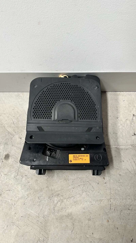 Subwoofer bajo asiento BMW F30 F32 F80 F82 M3 M4 Harmon Kardon (izquierdo) 65139210151 Foto 1 de 4