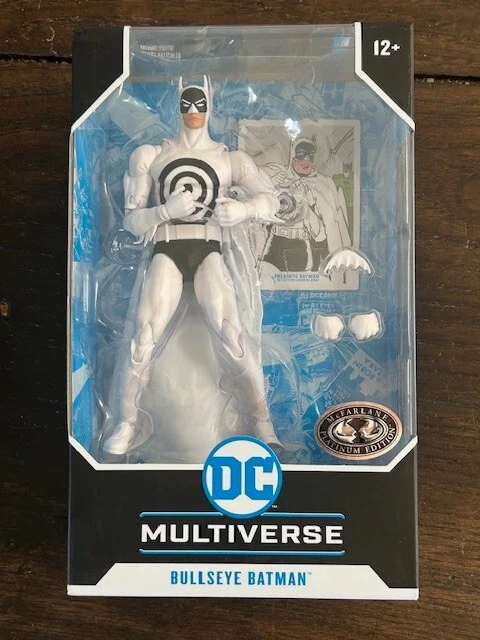 Figura exclusiva DC Multiverse Detective Comics 7" - Bullseye Batman Platinum Foto 1 de 1