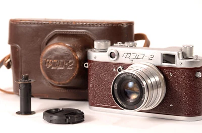 Early type FED 2 Serviced CLA ⭐ Dark RED Leica film Camera, Industar-26M Lens - Image 1 of 4