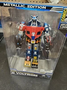 Toynami Voltron Robot Vinyl Collection Volume 3 - Metallic Edition SDCC LTD 1000 - Picture 1 of 10