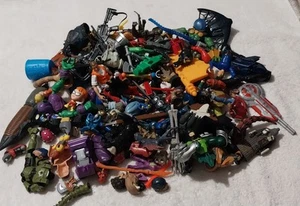Lot Of 200+ Vintage 80s 90s Action Figure Weapons & Accessories - Picture 1 of 4