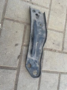 Genuine Volkswagen Gearbox Support 4-Speed Manual Gearbox NOS Jetta 191199358A - Bild 1 von 2