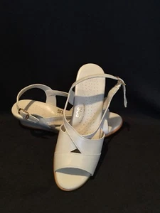 NWOB SAS OPEN TOE TRIPAD COMFORT LOW WEDGE SANDAL-ANTIQUE TAN- Sz. 7N - Picture 1 of 4