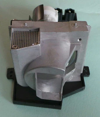 ЛАМПА ПРОЕКТОРА TAXAN ДЛЯ TAXAN U6-232 - Изображение 1 из 2