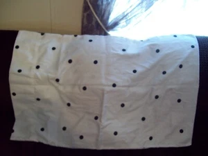 Kate Spade New York Polka Dot Kissenbezug - Bild 1 von 4