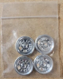 Vintage BUILDER PARTS! Chevy Truck Hub Caps - Unknown Issue - Picture 1 of 2