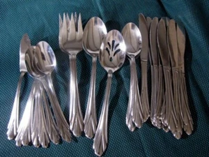 28 pcs Hampton Silversmiths ROSE Stainless Steel Flatware - Picture 1 of 8